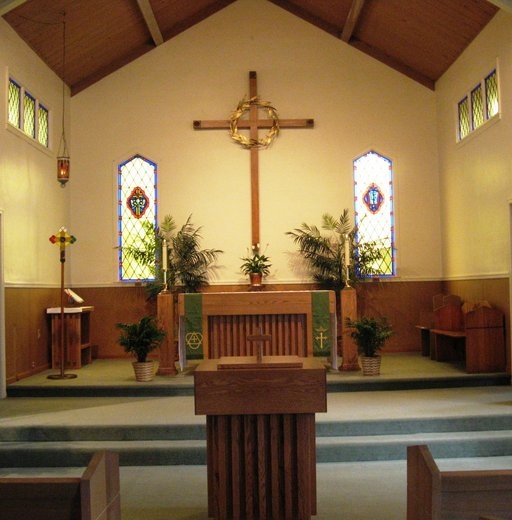 Nave_June_2009_Web_1.JPG